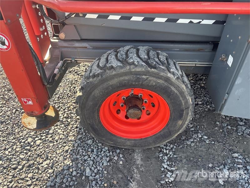SkyJack 9250RT 4x4 Diesel Scissor Lift Scheren-Arbeitsbühnen