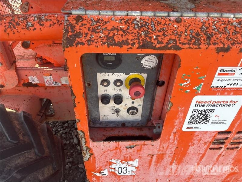 SkyJack Diesel Scissor Lift Scheren-Arbeitsbühnen