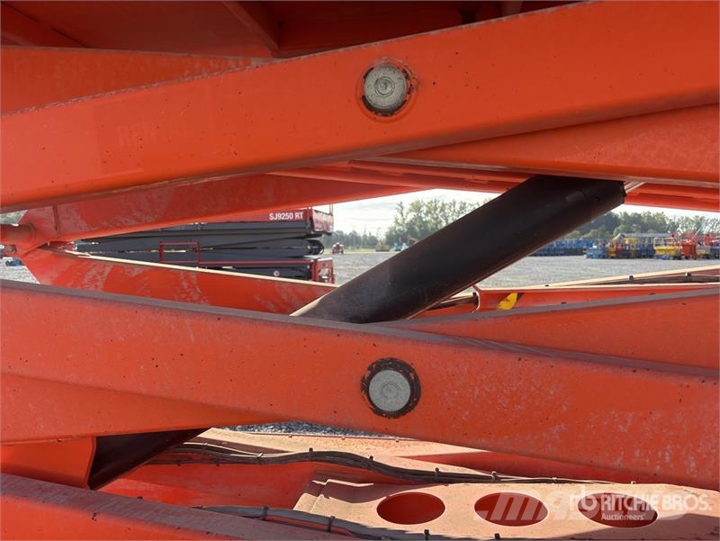 SkyJack Diesel Scissor Lift Scheren-Arbeitsbühnen