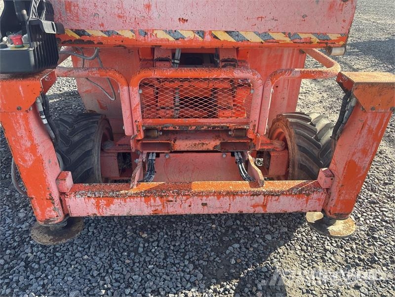 SkyJack Diesel Scissor Lift Scheren-Arbeitsbühnen