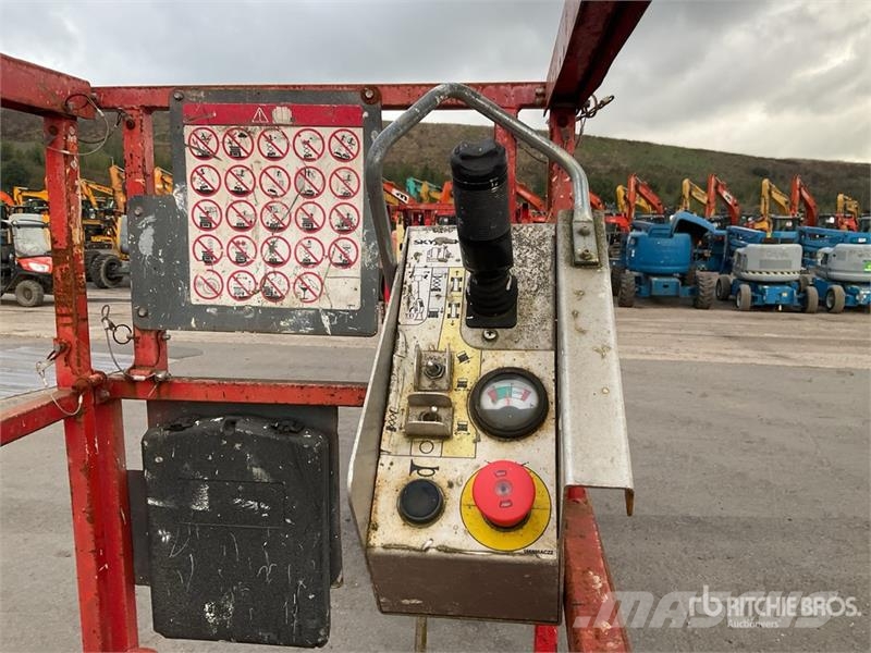 SkyJack SJ 3219 Electric Electric Scissor Lift Käärtõstukid