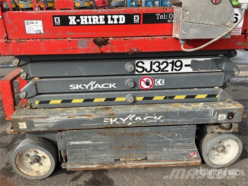 SkyJack SJ 3219 Electric Scissor Lift Šķerveida pacēlāji