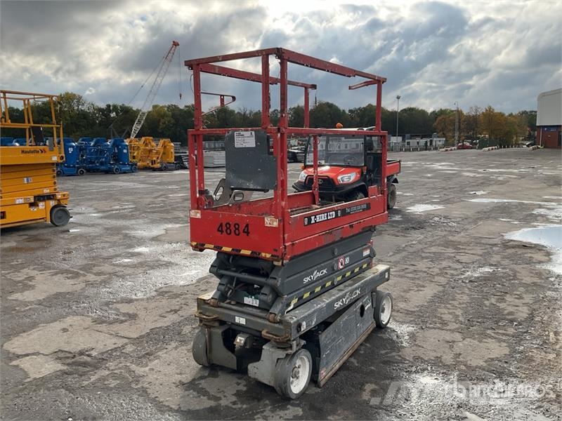 SkyJack SJ 3219 Electric Scissor Lift Šķerveida pacēlāji