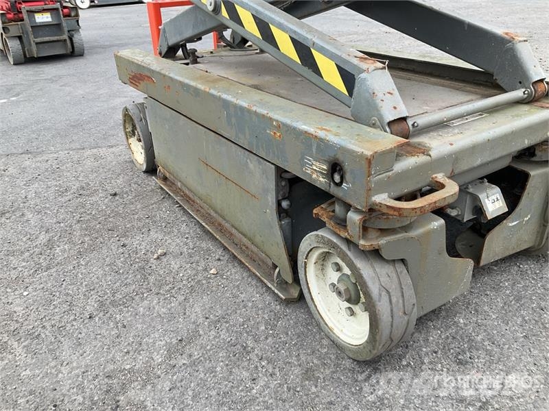 SkyJack SJ 3219 Electric Electric Scissor Lift Käärtõstukid