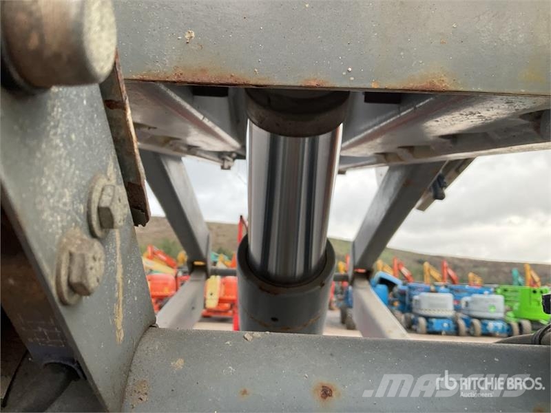 SkyJack SJ 3219 Electric Electric Scissor Lift Käärtõstukid