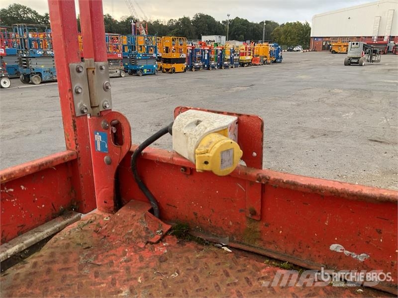 SkyJack SJ 3219 Electric Electric Scissor Lift Käärtõstukid