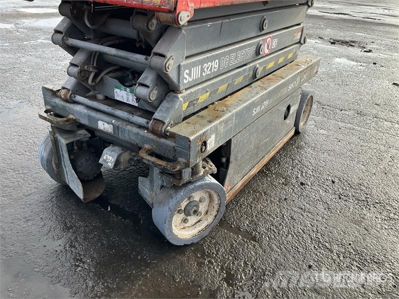 SkyJack SJ 3219 Electric Scissor Lift Šķerveida pacēlāji
