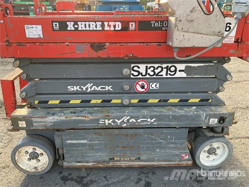 SkyJack SJ 3219 Scissor Lift Scheren-Arbeitsbühnen