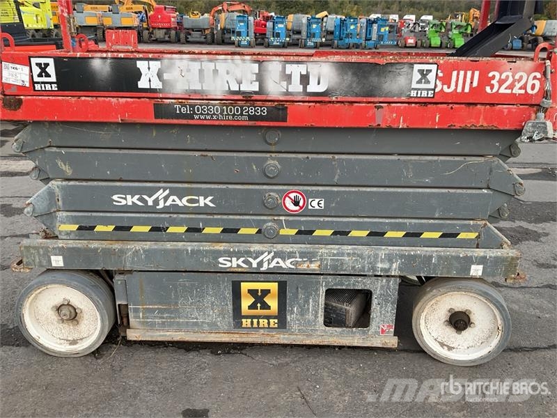 SkyJack SJ 3226 Scissor Lift 剪式升降機