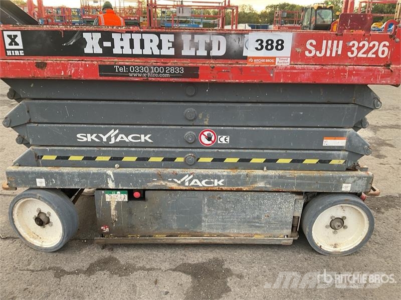 SkyJack SJ 3226 Scissor Lift 剪式升降機