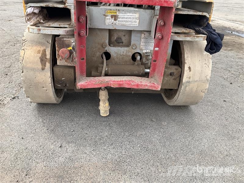 SkyJack SJ 3226M Electric Scissor Lift Nacelle ciseaux
