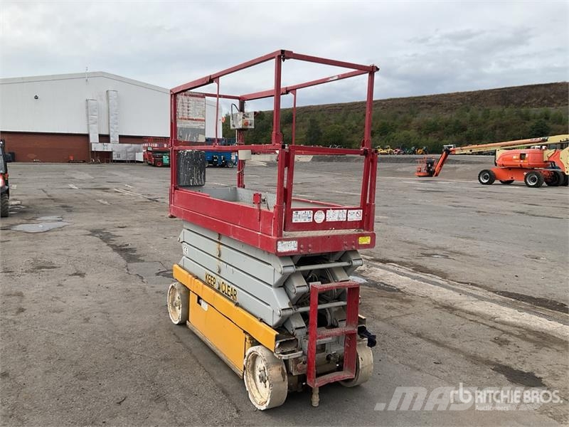 SkyJack SJ 3226M Electric Scissor Lift Nacelle ciseaux