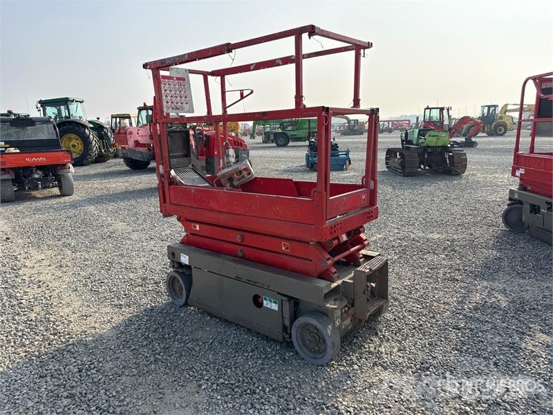 SkyJack SJ III 3215 Electric Scissor Lift (Inoperable) Elevadores de tesoura