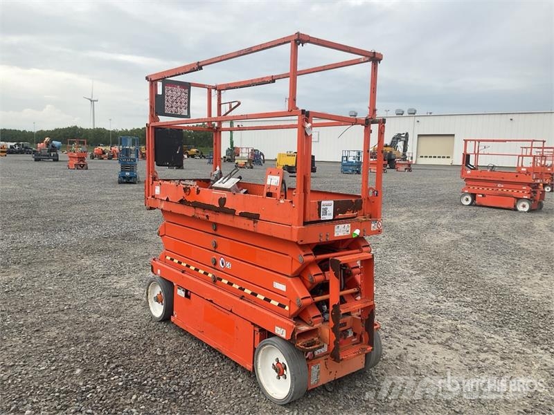 SkyJack SJ III 3226 Electric Scissor Lift (Inoperable) Škarjaste dvižne ploščadi