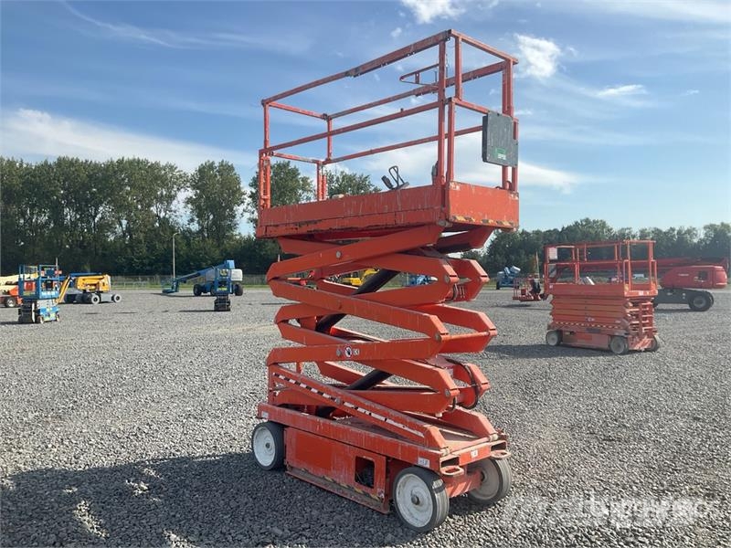 SkyJack SJ III 3226 Electric Scissor Lift Ollós emelők