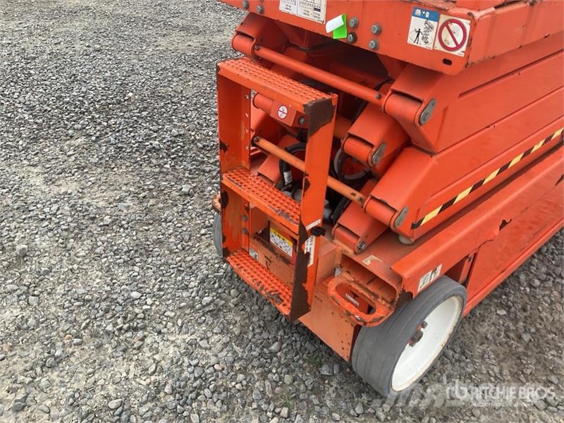 SkyJack SJ III 3226 Electric Scissor Lift (Inoperable) Škarjaste dvižne ploščadi