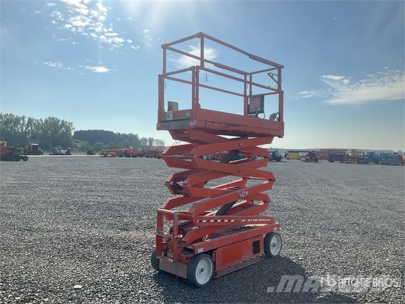 SkyJack SJ III 3226 Electric Scissor Lift Ollós emelők