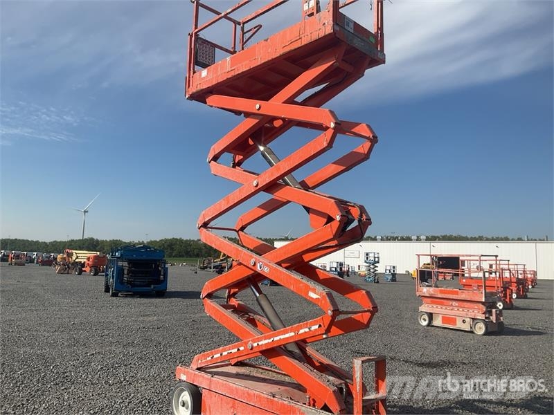 SkyJack SJ III 3226 Electric Scissor Lift Ollós emelők