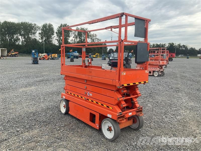 SkyJack SJ III 3226 Electric Scissor Lift (Inoperable) Scheren-Arbeitsbühnen