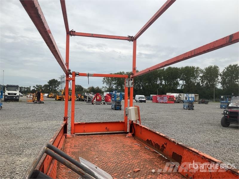 SkyJack SJ III 3226 Electric Scissor Lift (Inoperable) Škarjaste dvižne ploščadi