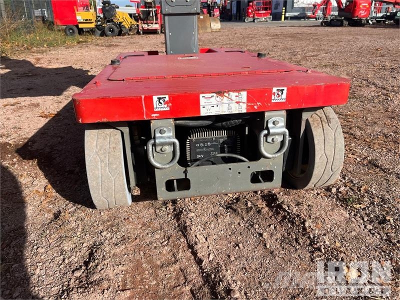SkyJack SJ12 Vertikalna dvigala