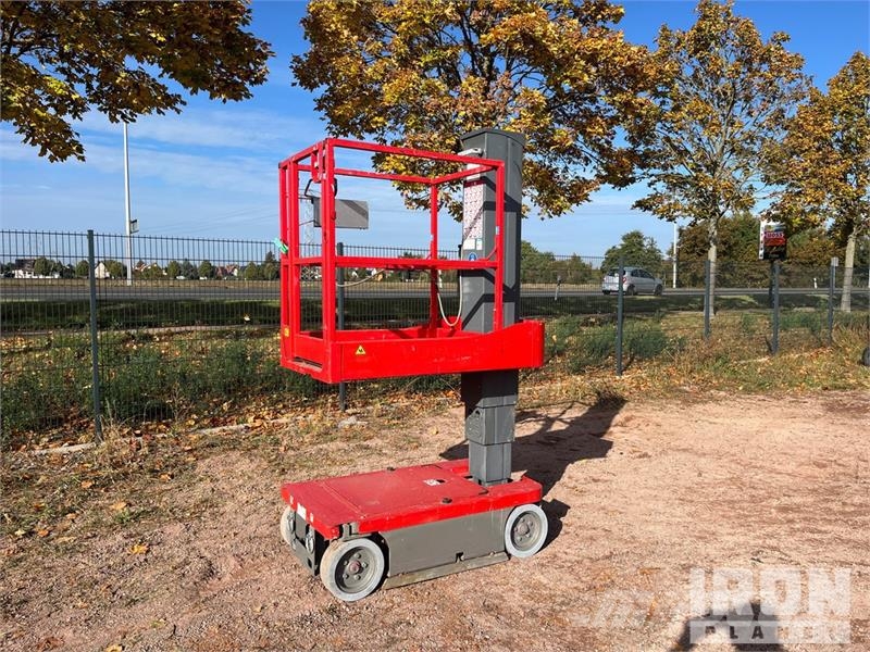 SkyJack SJ12 Vertikalna dvigala