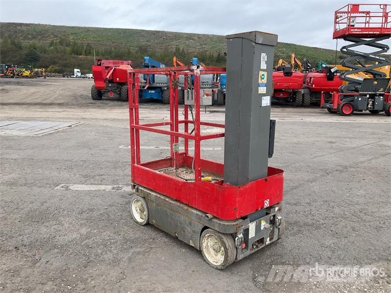 SkyJack SJ12 Vertikalna dvigala