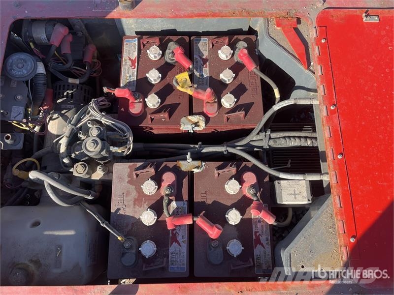 SkyJack SJ12 Electric Scissor Lift (Inoperable) Škarjaste dvižne ploščadi