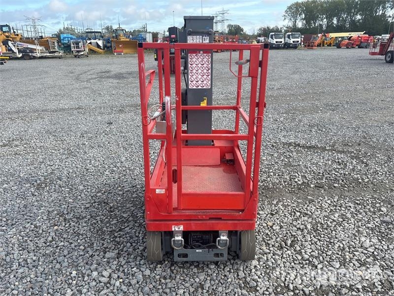 SkyJack SJ12 Vertical Mast Lift Vertikalna dvigala