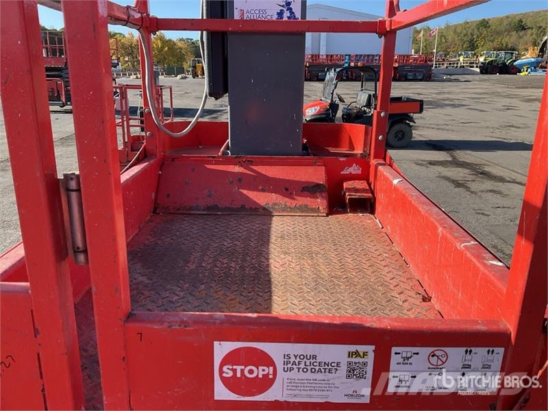 SkyJack SJ12 Vertical Mast Lift Used Personnel lifts and access elevators