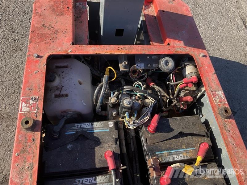 SkyJack SJ12 Vertical Mast Lift Used Personnel lifts and access elevators