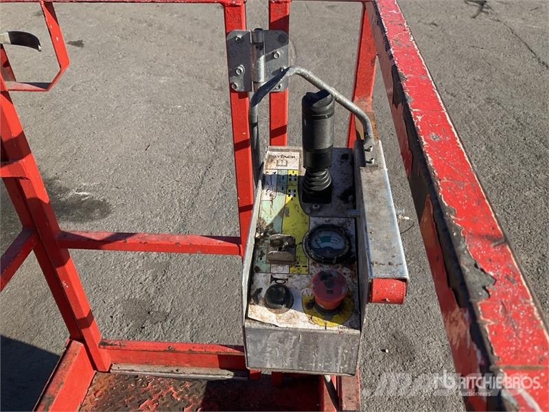 SkyJack SJ12 Vertical Mast Lift Used Personnel lifts and access elevators