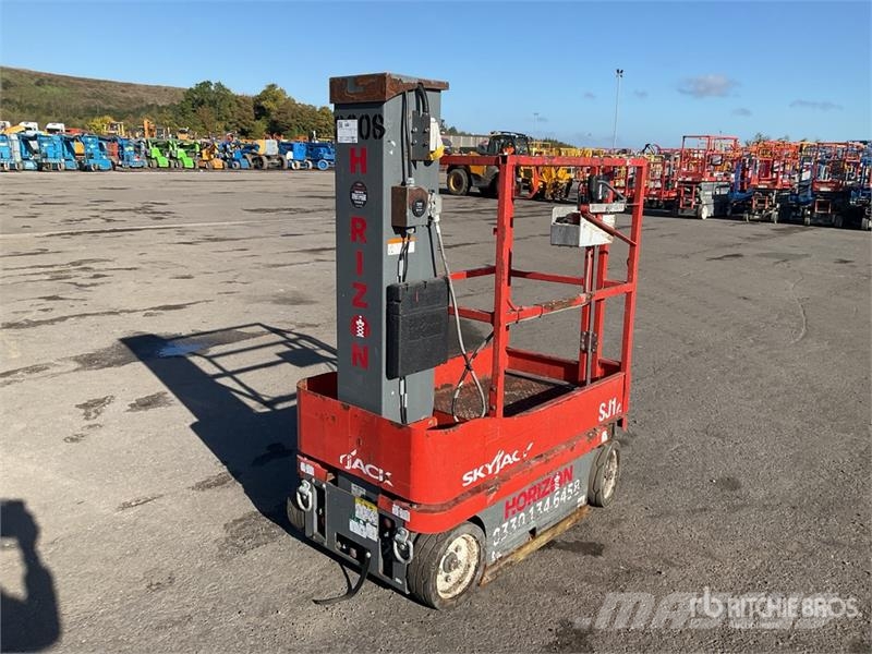 SkyJack SJ12 Vertical Mast Lift Used Personnel lifts and access elevators