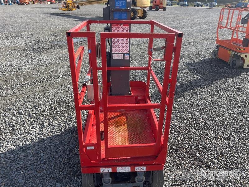 SkyJack SJ12 Vertical Mast Lift رافعات السارية الرأسية