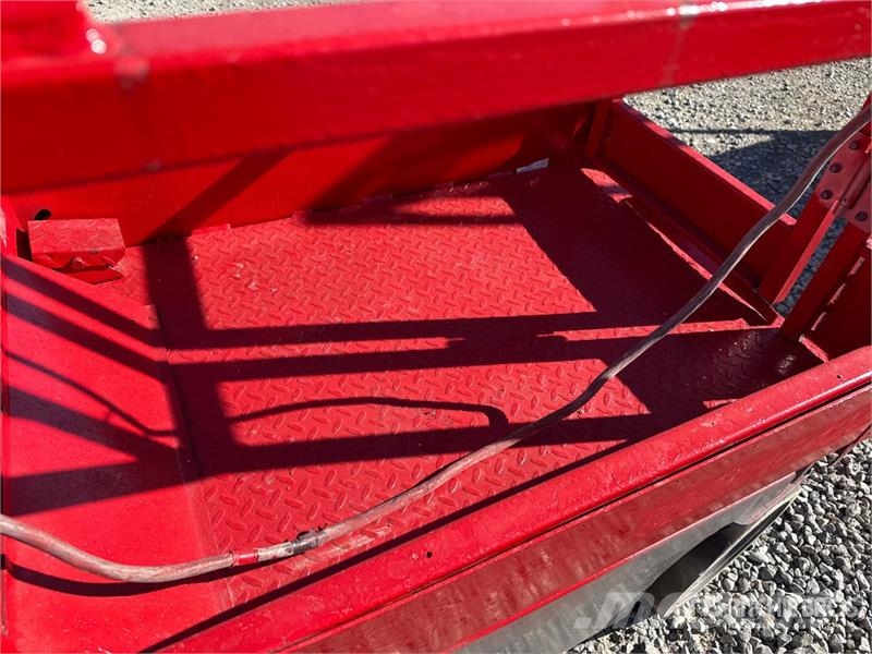 SkyJack SJ16 Vertikalne radne podizne platforme