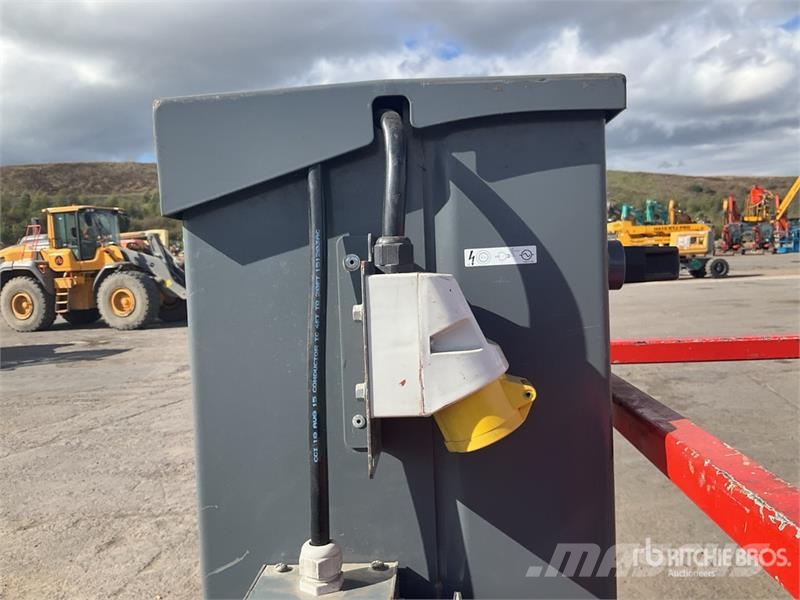 SkyJack SJ16 Vertikalne radne podizne platforme