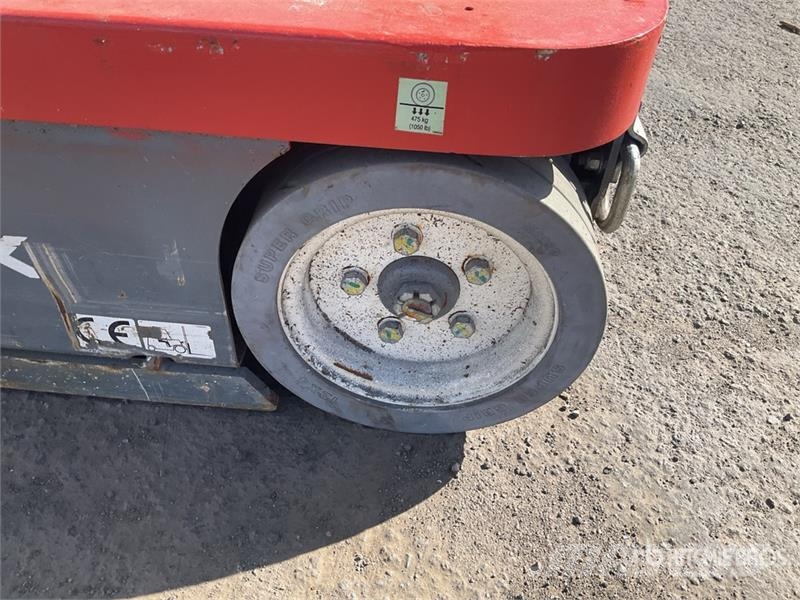 SkyJack SJ16 Vertikalne radne podizne platforme