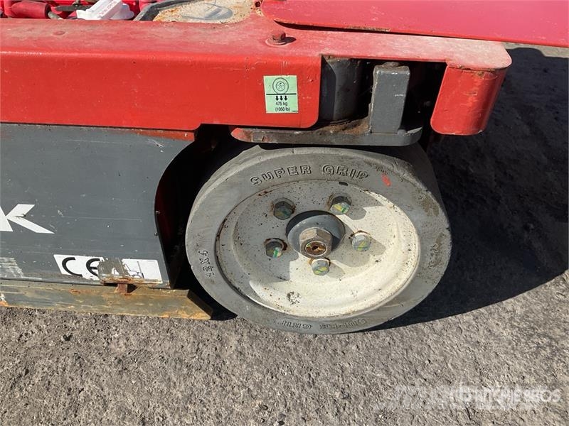 SkyJack SJ16 Vertikalne radne podizne platforme