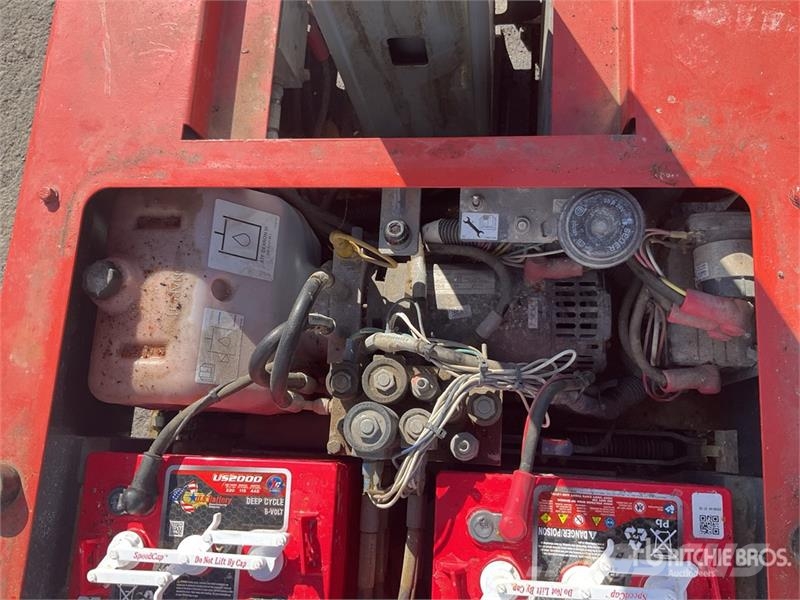 SkyJack SJ16 Vertikalne radne podizne platforme