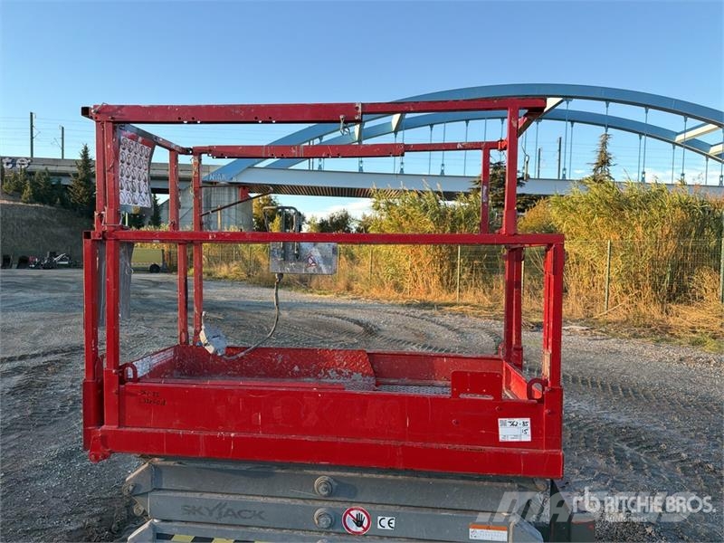 SkyJack SJ3-3219 Plateforme Electrique Scissor Lift Scheren-Arbeitsbühnen