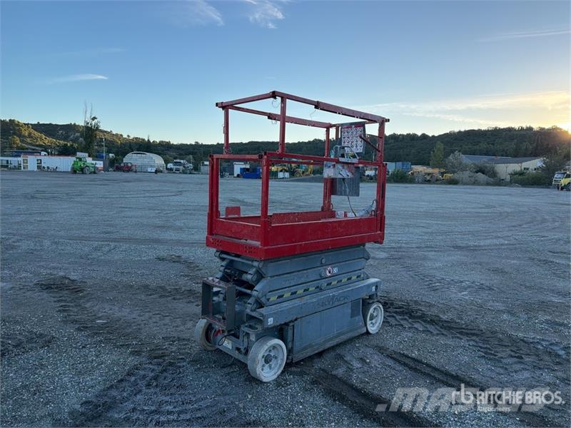 SkyJack SJ3-3219 Plateforme Electrique Scissor Lift Scheren-Arbeitsbühnen