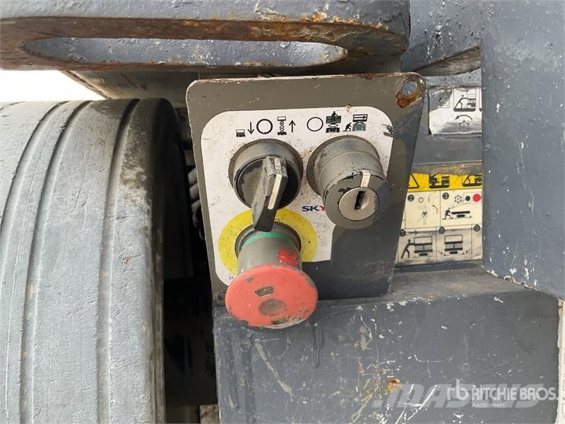 SkyJack SJ3226 Nůžková zvedací plošina