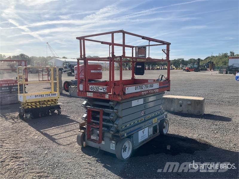 SkyJack SJ4632 Electric Scissor Lift Šķerveida pacēlāji