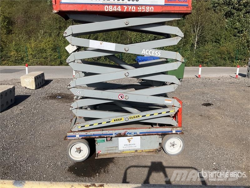 SkyJack SJ4632 Electric Scissor Lift Šķerveida pacēlāji