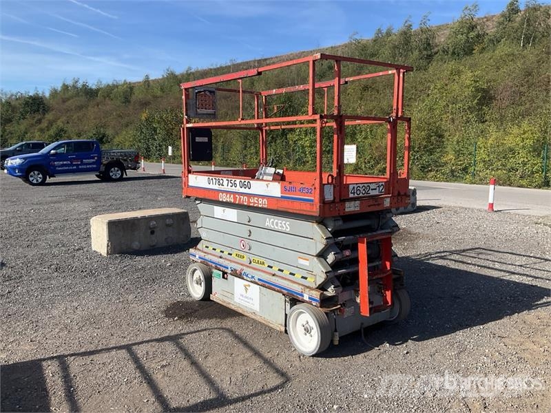 SkyJack SJ4632 Electric Scissor Lift Šķerveida pacēlāji