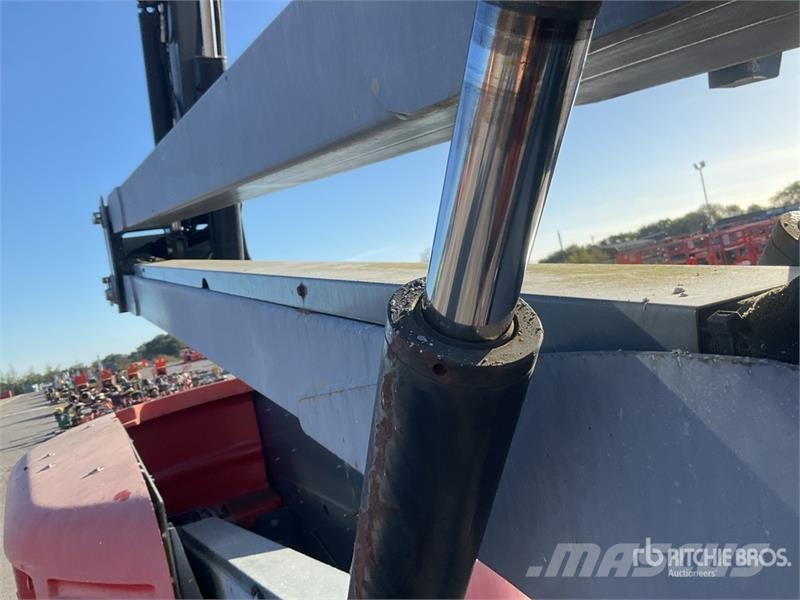SkyJack SJ46AJ Strēles pacēlāji