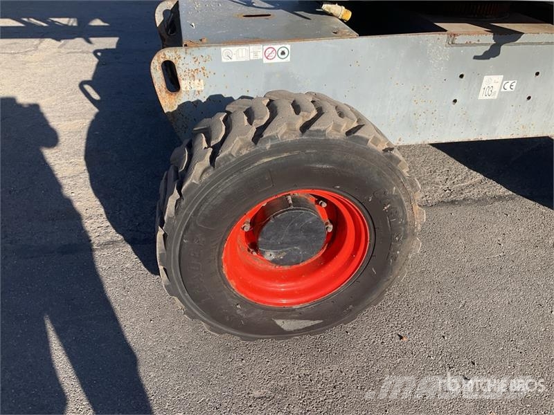 SkyJack SJ46AJ Strēles pacēlāji