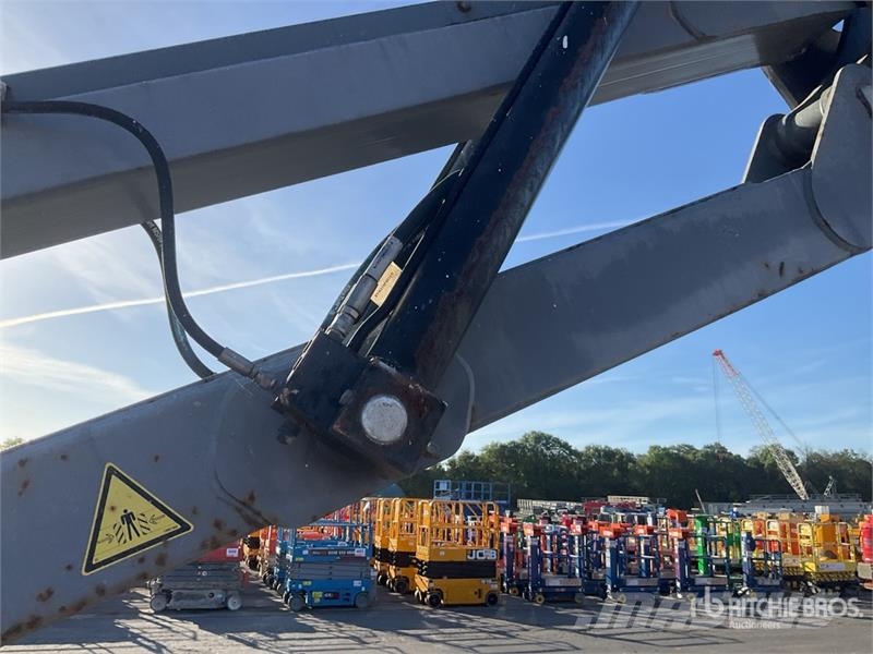 SkyJack SJ46AJ Strēles pacēlāji