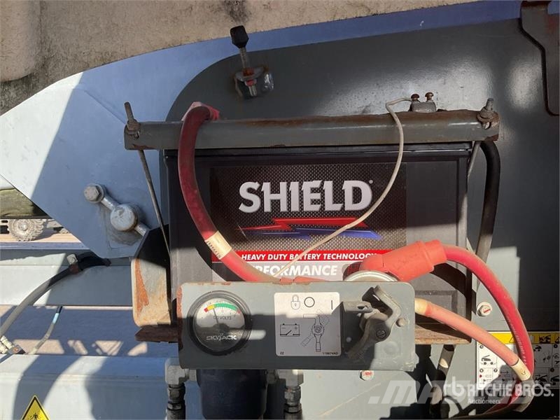 SkyJack SJ46AJ Strēles pacēlāji