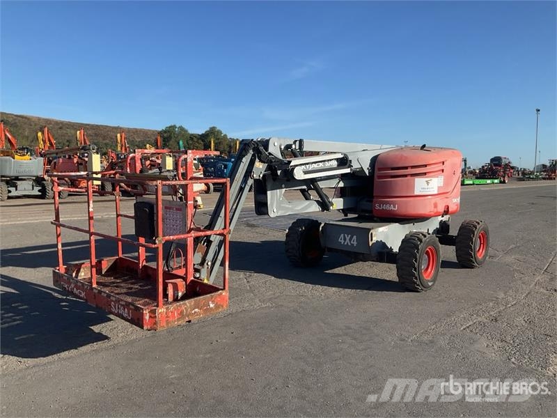 SkyJack SJ46AJ Strēles pacēlāji